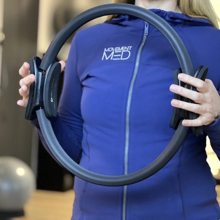 woman hold circle in hand